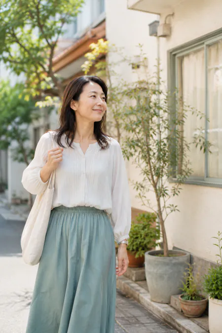 外出する女性