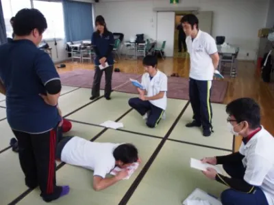 柔道整復師向けの技術研修会の様子